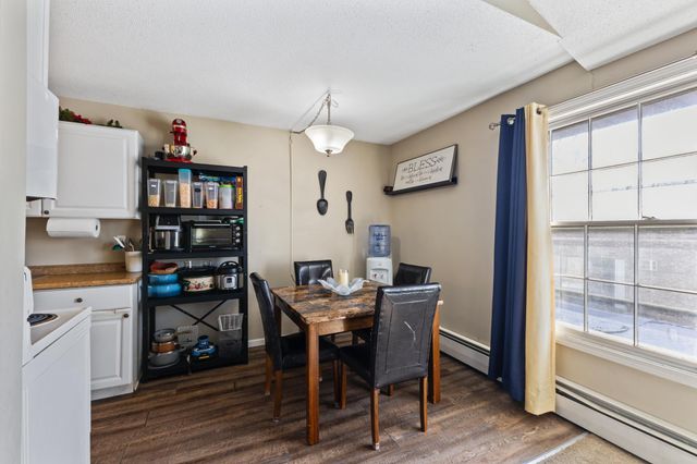 1007 11th Avenue S 8, Hopkins, MN 55343