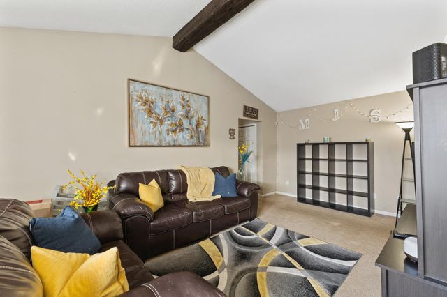 1007 11th Avenue S 8, Hopkins, MN 55343