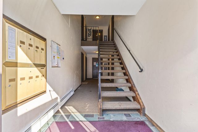 1007 11th Avenue S 8, Hopkins, MN 55343