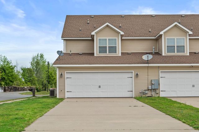 221 Prospect Park Circle, Bryant, AR 72022