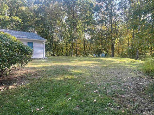 15 Cook Lane, Gardiner, NY 12525