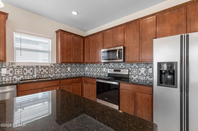 3 Oakleaf Way, Palm Coast, FL 32137