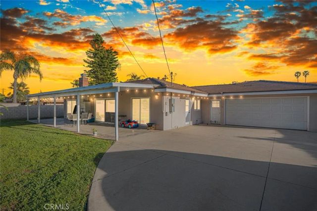 5651 Magnolia Avenue, Rialto, CA 92377