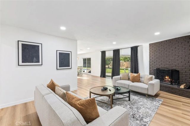 5651 Magnolia Avenue, Rialto, CA 92377