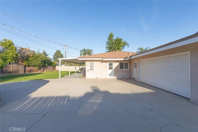 5651 Magnolia Avenue, Rialto, CA 92377