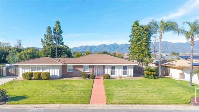 5651 Magnolia Avenue, Rialto, CA 92377