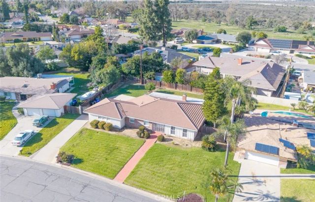 5651 Magnolia Avenue, Rialto, CA 92377