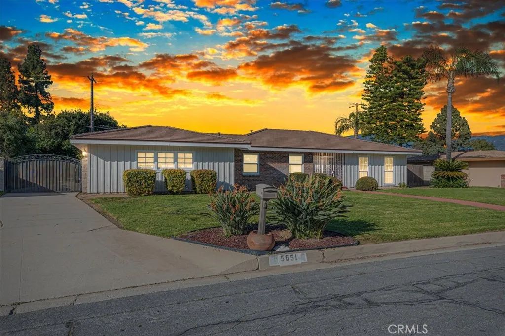 5651 Magnolia Avenue, Rialto, CA 92377