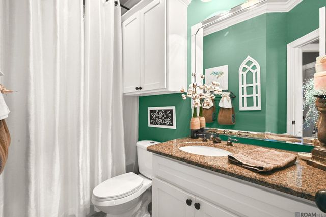 19886 Stone Hill Dr, Denham Springs, LA 70726