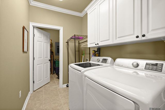 19886 Stone Hill Dr, Denham Springs, LA 70726