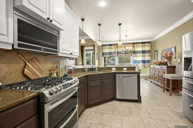 19886 Stone Hill Dr, Denham Springs, LA 70726