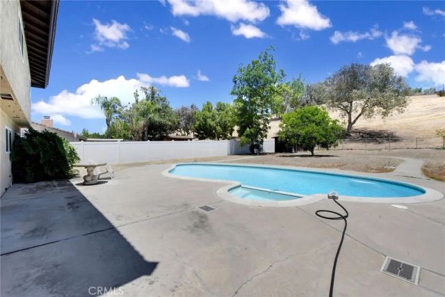 3949 Corral Canyon, Bonita, CA 91902