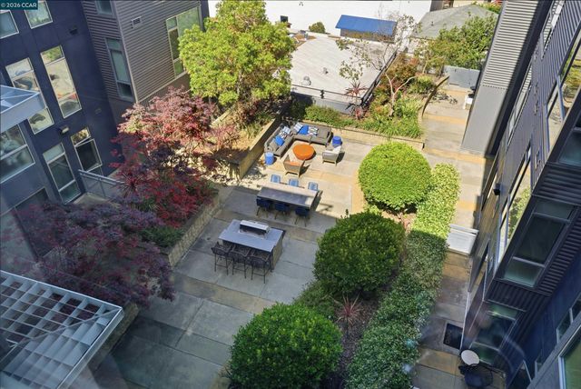 901 Jefferson St 513, Oakland, CA 94607
