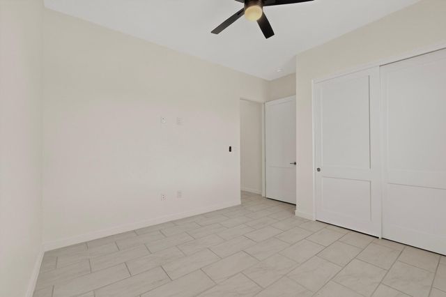 86 Rancho Pequenos Way NW, Albuquerque, NM 87107
