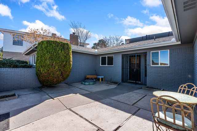 8708 Delamar Avenue NE, Albuquerque, NM 87111