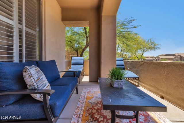 19475 N GRAYHAWK Drive 1090, Scottsdale, AZ 85255