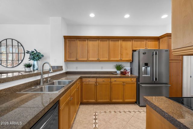 19475 N GRAYHAWK Drive 1090, Scottsdale, AZ 85255