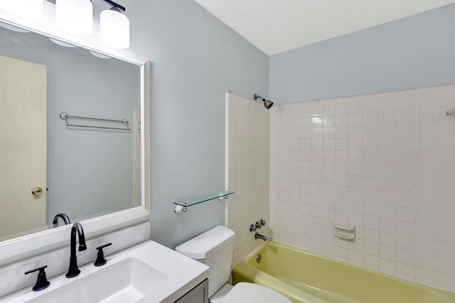 321 Shaftesbury Lane, Summerville, SC 29485