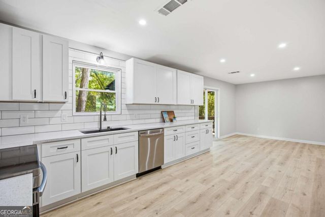 1120 Kinnett Road, Covington, GA 30016