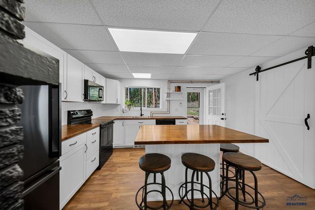 12771 BLACK FOREST RD, Rapid City, SD 57702