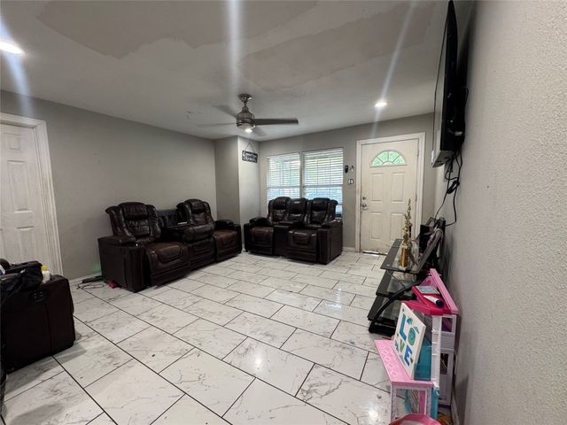 1104 Ridgeview Street, Mesquite, TX 75149