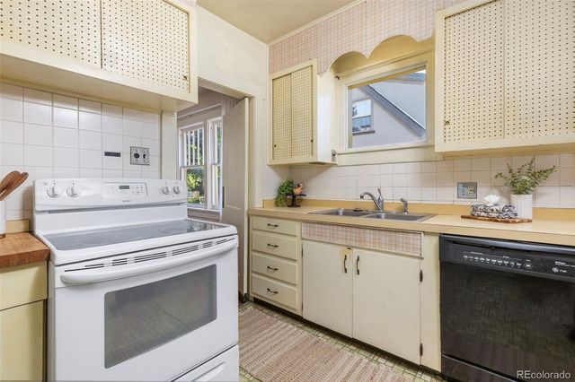 1355 S Lafayette Street, Denver, CO 80210