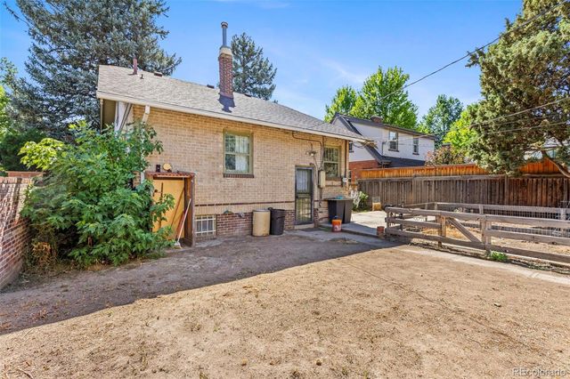 1355 S Lafayette Street, Denver, CO 80210