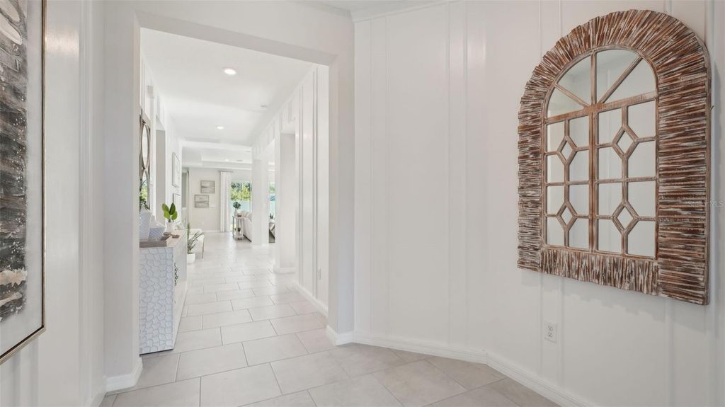 Image 3 of property listing at 2117 STRATTEN DRIVE, Zephyrhills, FL 33541