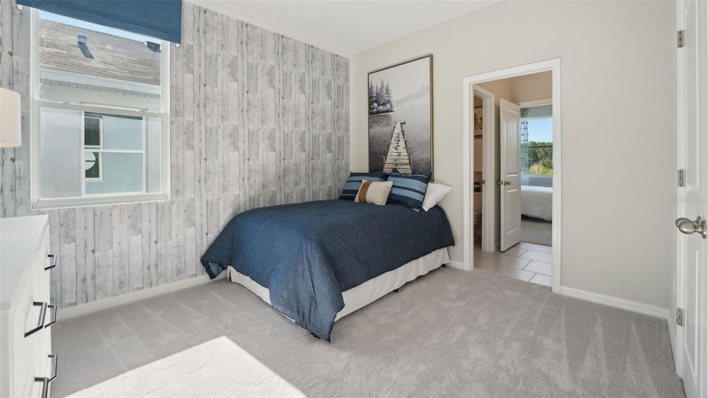 Image 7 of property listing at 2117 STRATTEN DRIVE, Zephyrhills, FL 33541