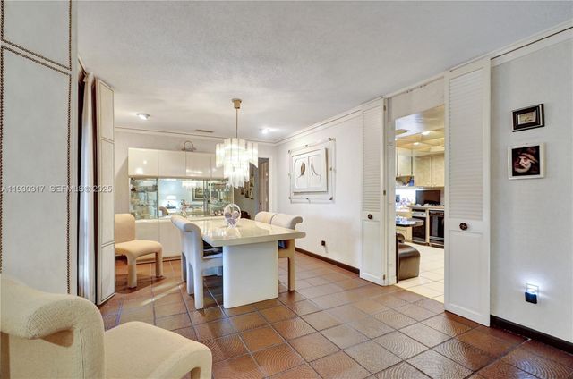 8115 SW 92nd Ct, Miami, FL 33173