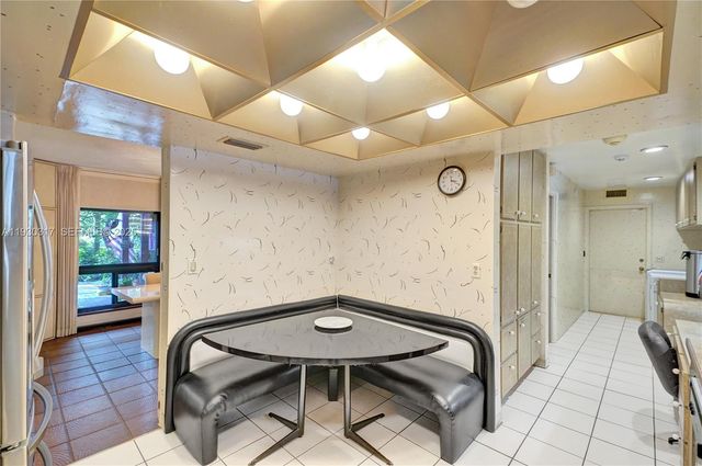 8115 SW 92nd Ct, Miami, FL 33173