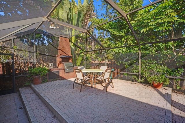 8115 SW 92nd Ct, Miami, FL 33173