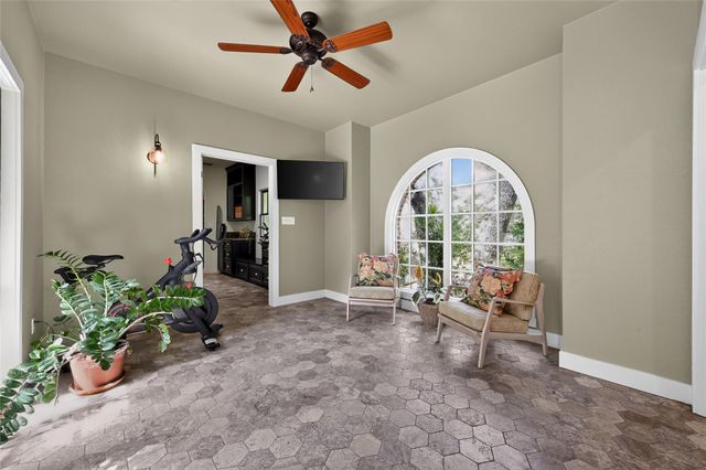 700 Willow Creek RD, Salado, TX 76571