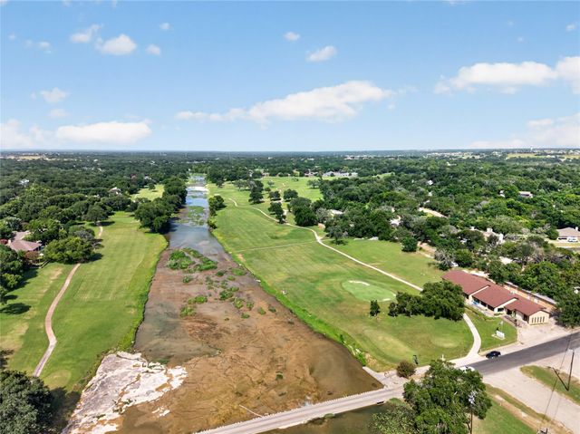 700 Willow Creek RD, Salado, TX 76571