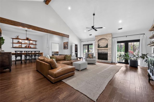 700 Willow Creek RD, Salado, TX 76571