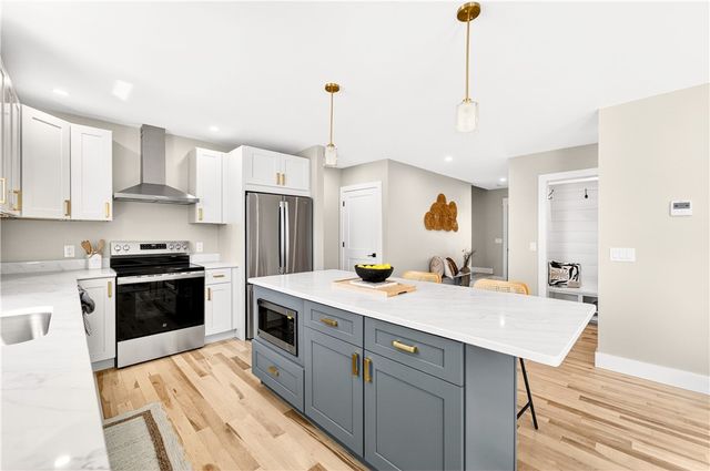 1455 Park Avenue 5, Cranston, RI 02920
