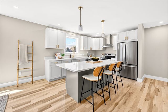 1455 Park Avenue 5, Cranston, RI 02920