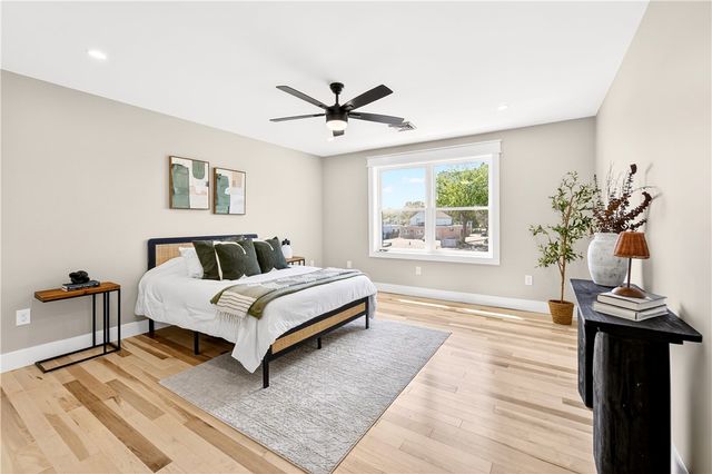 1455 Park Avenue 5, Cranston, RI 02920