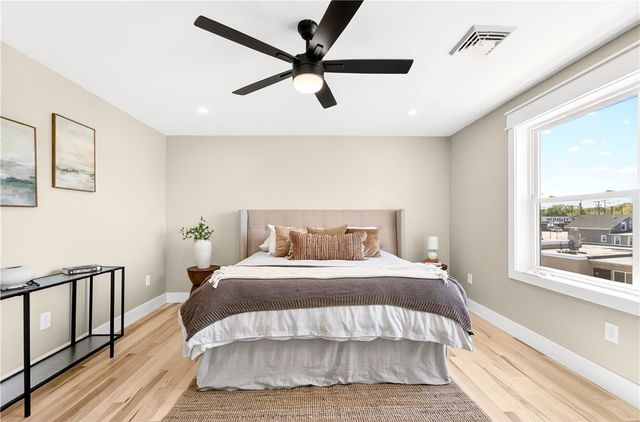 1455 Park Avenue 5, Cranston, RI 02920