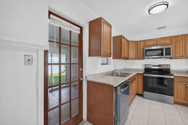 304 Cypress Drive, Lake Park, FL 33403