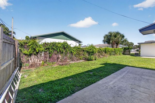 304 Cypress Drive, Lake Park, FL 33403