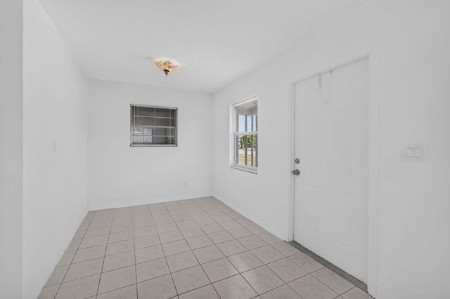 304 Cypress Drive, Lake Park, FL 33403