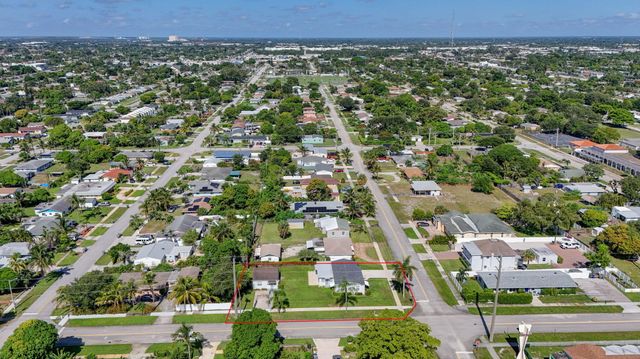 304 Cypress Drive, Lake Park, FL 33403