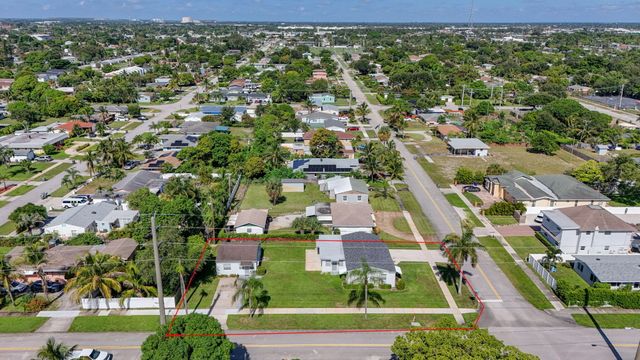 304 Cypress Drive, Lake Park, FL 33403