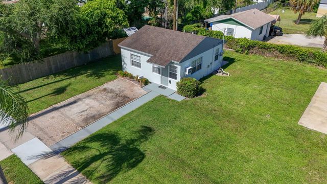 304 Cypress Drive, Lake Park, FL 33403
