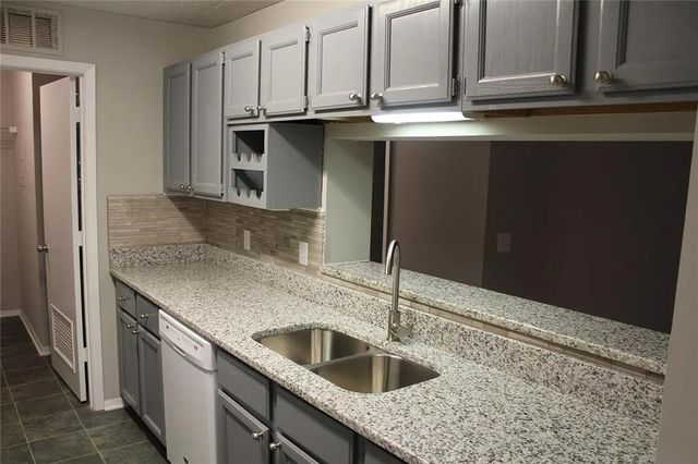 204 Warm Springs Circle, Roswell, GA 30075