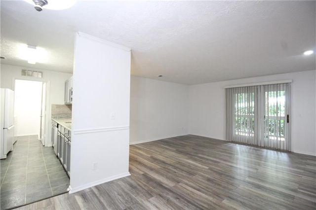 204 Warm Springs Circle, Roswell, GA 30075