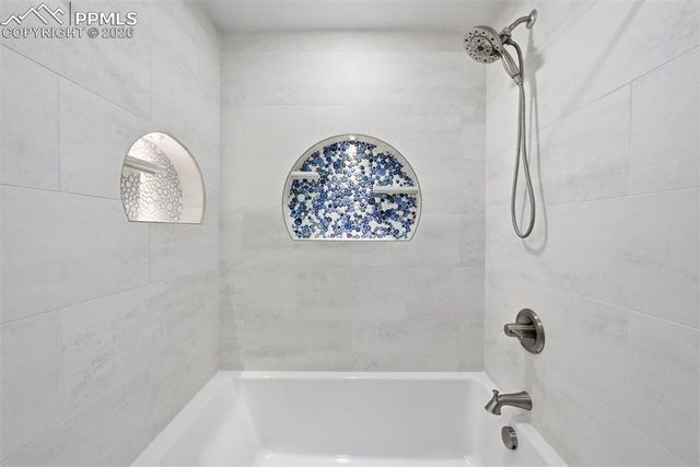 6530 Arequa Ridge Lane, Colorado Springs, CO 80919