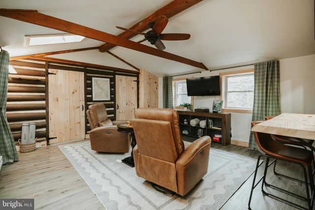 87 POND RD, Delta, PA 17314