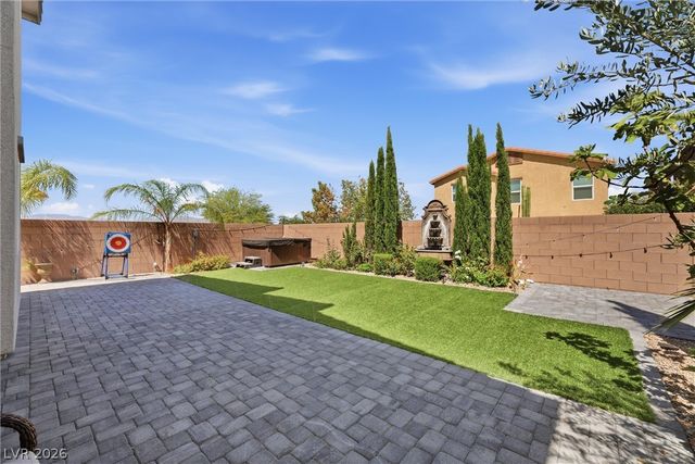 432 Borgato Court, Las Vegas, NV 89145